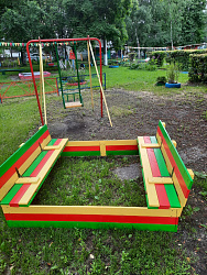 Песочница с крышкой  SandBox 1.5*1.5,цветная(сосна)